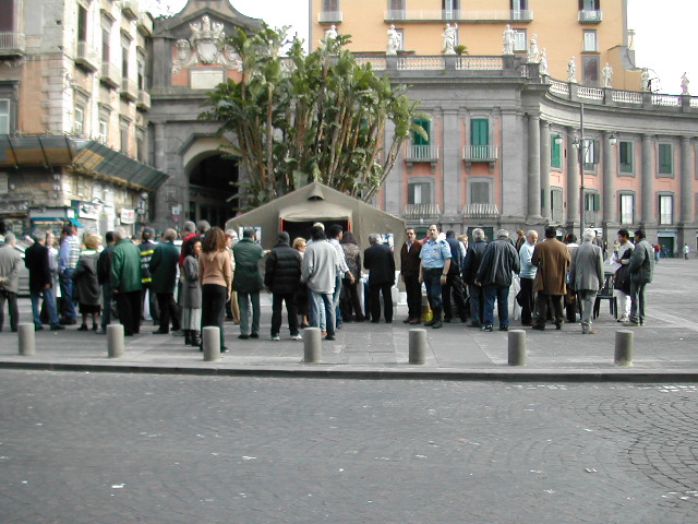 MANIFESTAZIONE DIABETICI 2003 015.jpg