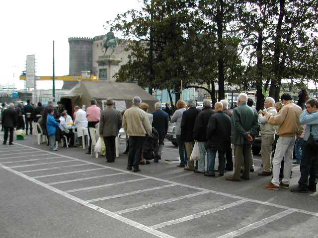 MANIFESTAZIONE DIABETICI 2003 020.jpg
