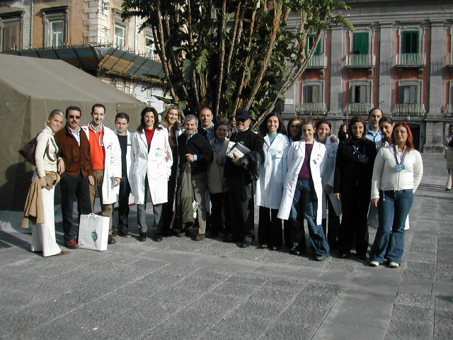MANIFESTAZIONE DIABETICI 2003 029.jpg